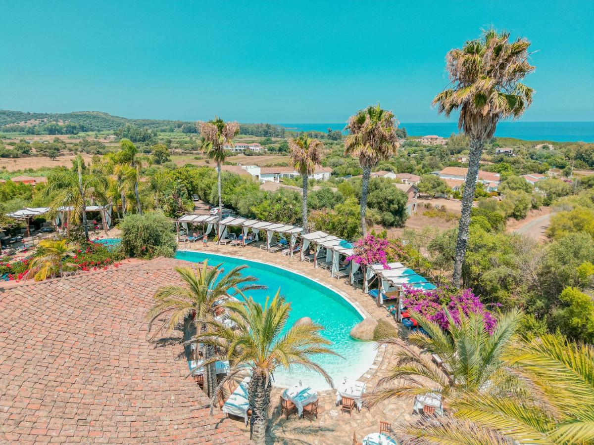 Felix Hotels - Galanias Hotel & Retreat Bari Sardo Kültér fotó