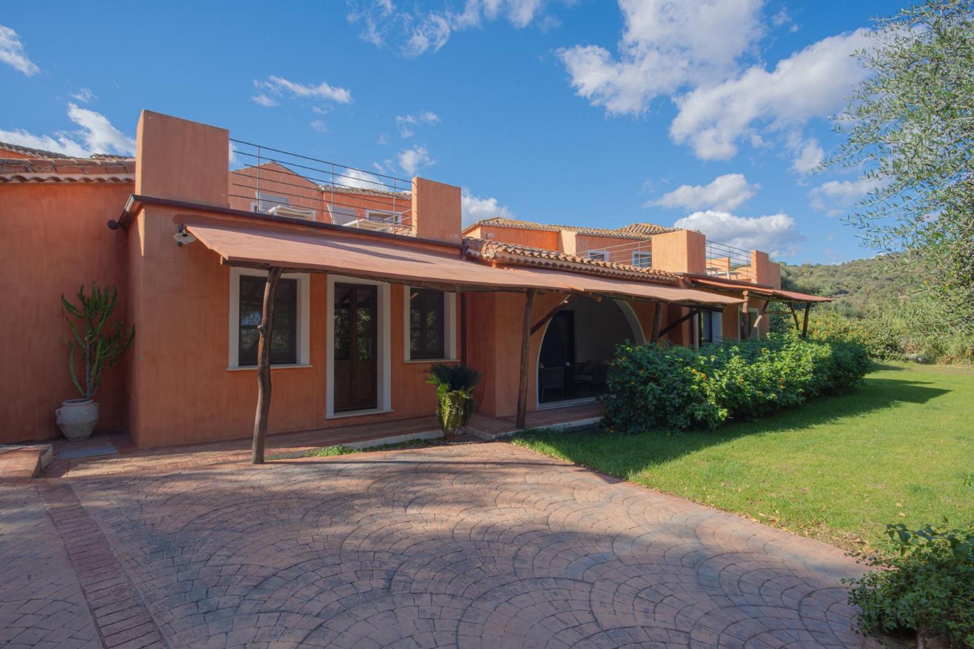 Felix Hotels - Galanias Hotel & Retreat Bari Sardo Kültér fotó